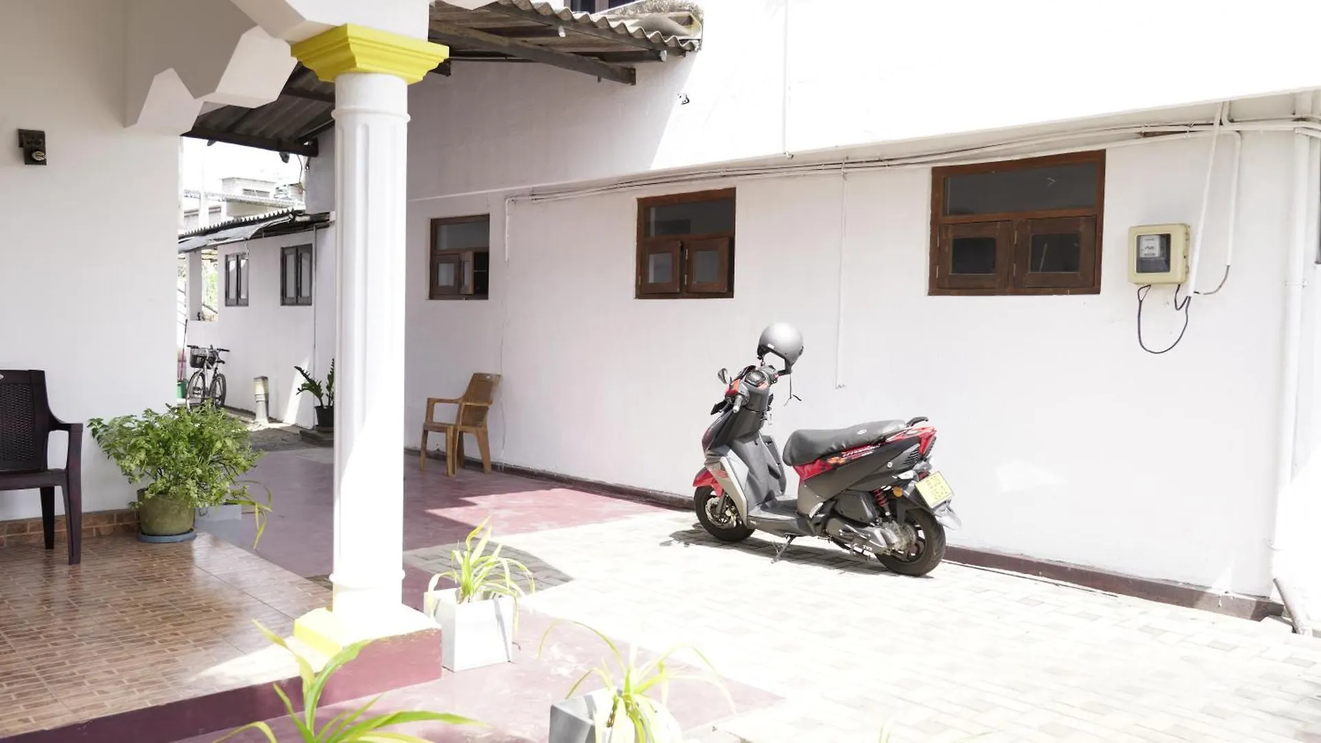 Araliya Golden Hotel Negombo 2*,  Sri Lanka