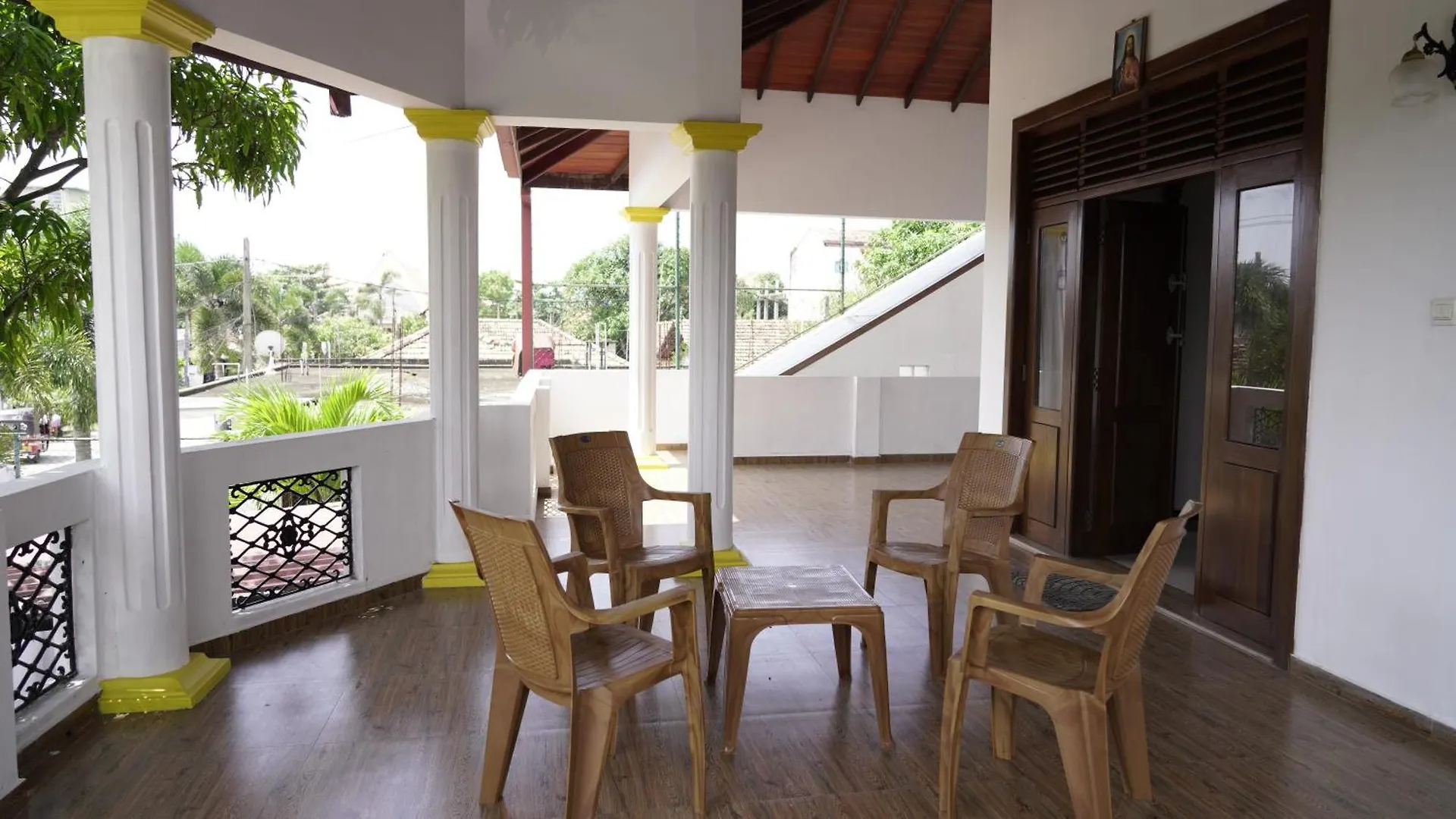 Araliya Golden Hotel Negombo